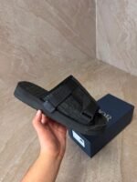 Christian Dior Alpha Black on Black - Afbeelding 2