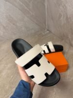 Hermes Chypre Beige Sandals - Afbeelding 3
