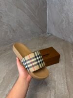 Burberry Beige Slippers