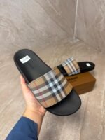 Burberry Slippers Light Brown - Afbeelding 3