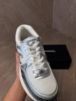 Chanel Sneakers Grey White - Afbeelding 3